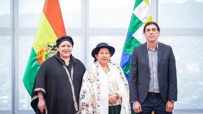 Transición gubernamental de Bolivia en marcha