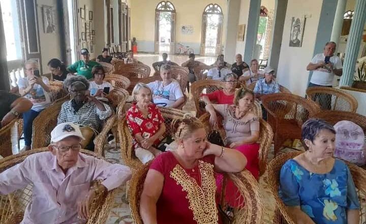 Coloquio de la Cultura en Guayos dedicó su sesión al centenario de las parrandas