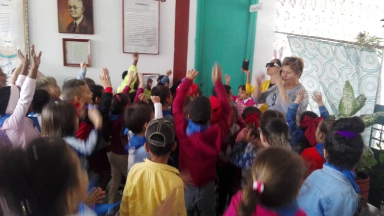 Rescatan y conservan tradiciones cubanas en escuela primaria cabaiguanense (+Fotos)