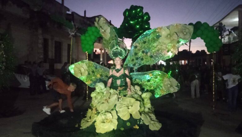 Ecos de las parrandas en Guayos (+ Fotos)