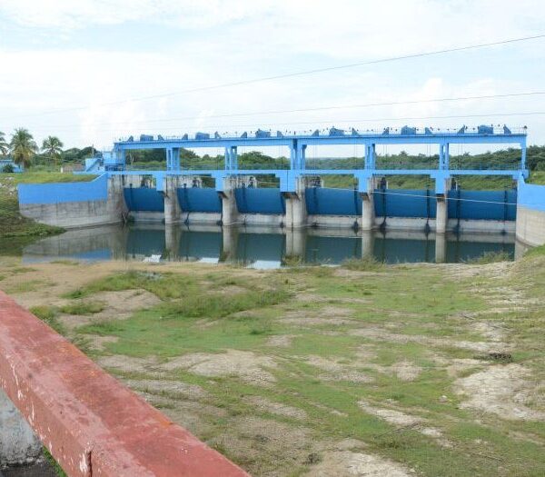 Embalses espirituanos llegan de rodillas a la sequía