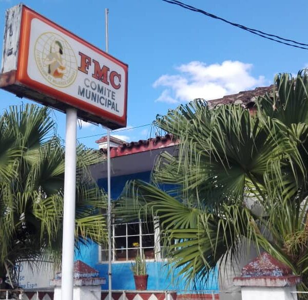 Casa de Orientación de la Mujer y la Familia y Dirección de Deportes en el territorio apuestan por la superación de los cabaiguanenses