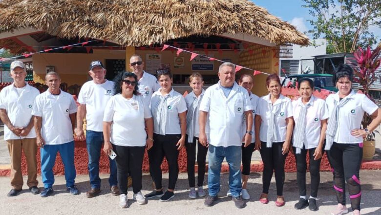 Nueva imagen para La Batidora de La Aurora