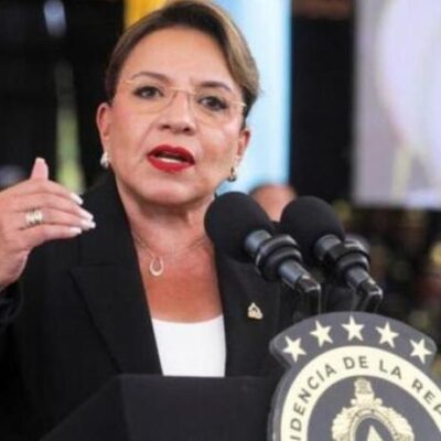 Xiomara Castro: Trump violó «principio más sagrado» de Honduras