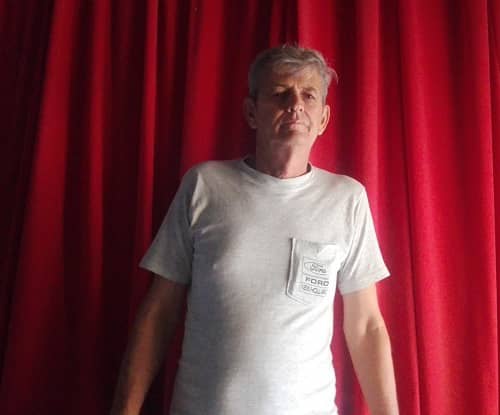 Reinier de Jesús, una voz que reverencia la música de la Década Prodigiosa en Cabaiguán