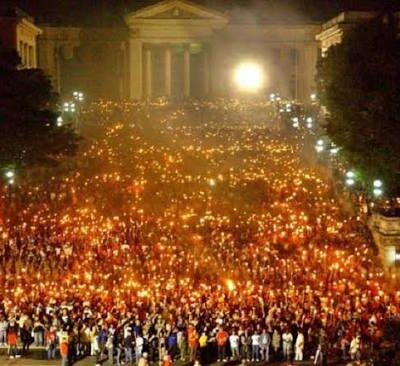 La Marcha de las Antorchas, una peregrinación martiana