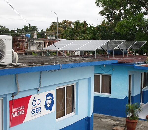 Energía renovable alimenta centros vitales en Sancti Spíritus