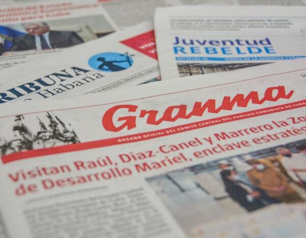 Reajustan en Cuba edición impresa y circulación de periódicos nacionales y provinciales