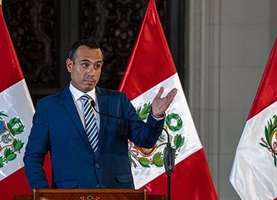 Perú: Congreso destituye a presidente interino José Jerí