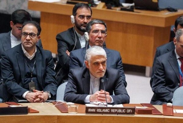 Irán dice en la ONU que no renunciará a su soberanía