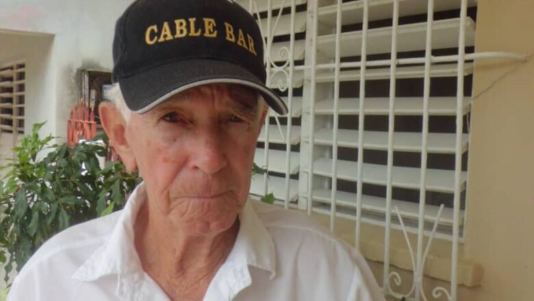 Juan Alberto, el Cable, está de cumpleaños