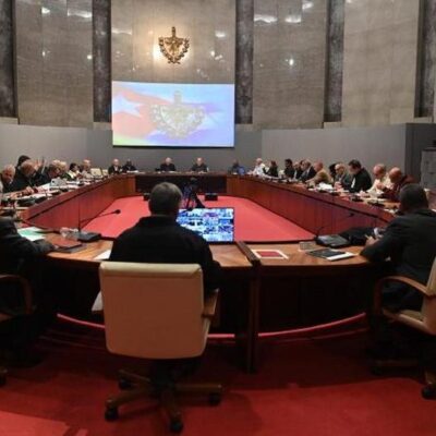 Consejo de Ministros aboga por implementar las transformaciones más necesarias al modelo económico y social