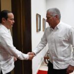 Presidente de Cuba aboga por incrementar el intercambio económico-comercial con Panamá
