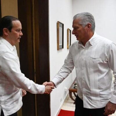Presidente de Cuba aboga por incrementar el intercambio económico-comercial con Panamá