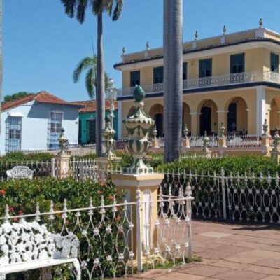 Se inicia ciclo de conferencias: Arquitectura, Urbanismo y Gestión Patrimonial-Cultural de Trinidad de Cuba