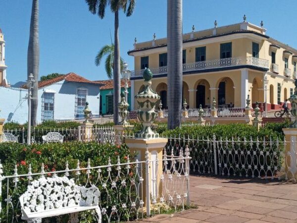 Se inicia ciclo de conferencias: Arquitectura, Urbanismo y Gestión Patrimonial-Cultural de Trinidad de Cuba