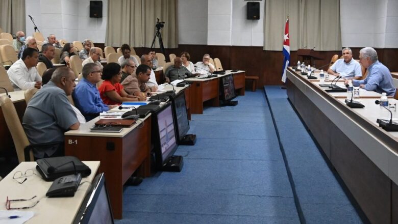 Refinería espirituana ayudará a confirmar que petróleo crudo cubano sí se puede procesar