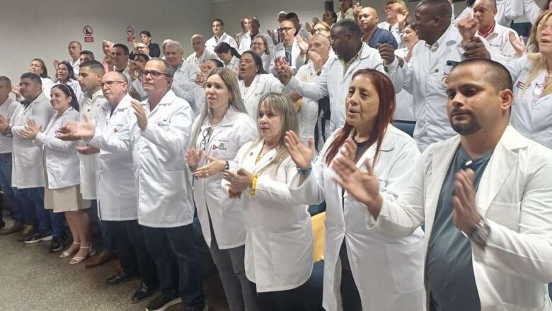 Previo a su retorno, médicos cubanos agradecen al pueblo humilde y noble de Guatemala