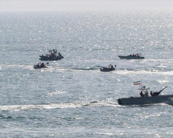 Irán niega negociación con EEUU y asegura estar preparado para cualquier ataque terrestre