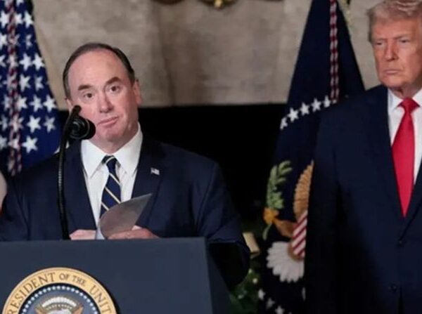 Destituyen “con efecto inmediato” al secretario de la Marina de Estados Unidos