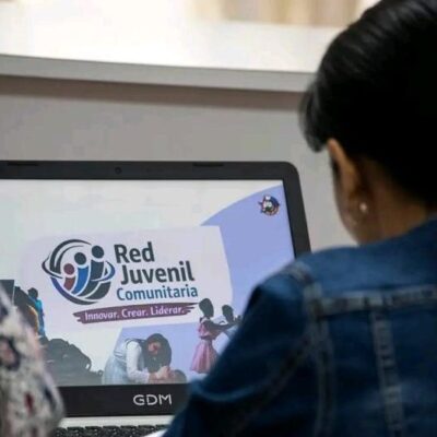 Jóvenes espirituanos celebran la victoria de Playa Girón y el Primero de Mayo