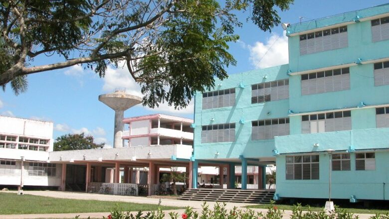 Próximos a llegar a la meta estudiantes de la EIDE en Sancti Spíritus