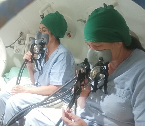 Pacientes de varias provincias se benefician con oxigenación hiperbárica en Sancti Spíritus