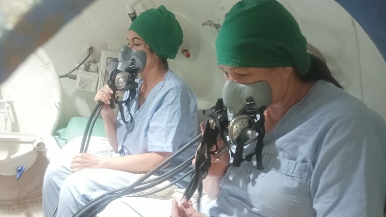 Pacientes de varias provincias se benefician con oxigenación hiperbárica en Sancti Spíritus