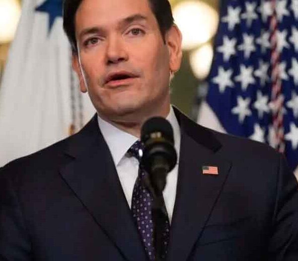 Marco Rubio niega bloqueo a Cuba, pese a medidas unilaterales de EEUU