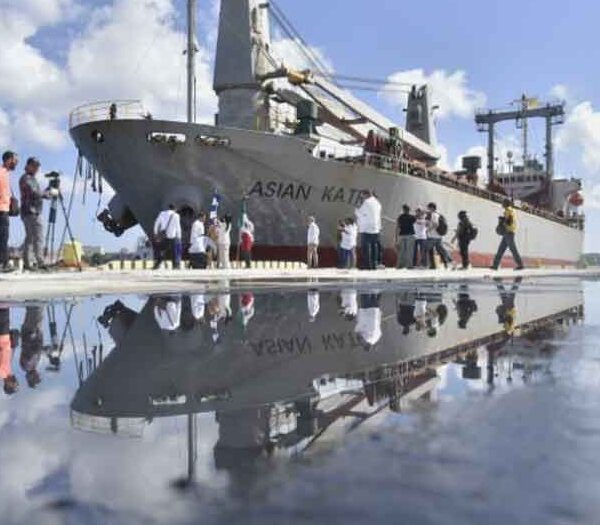 Arriba a Cuba ayuda solidaria de México y Uruguay