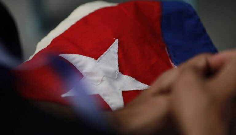 Preparan salida de misión Rumbo a Cuba desde España