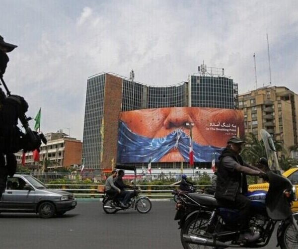 Irán y EEUU intercambian condiciones para retomar negociaciones
