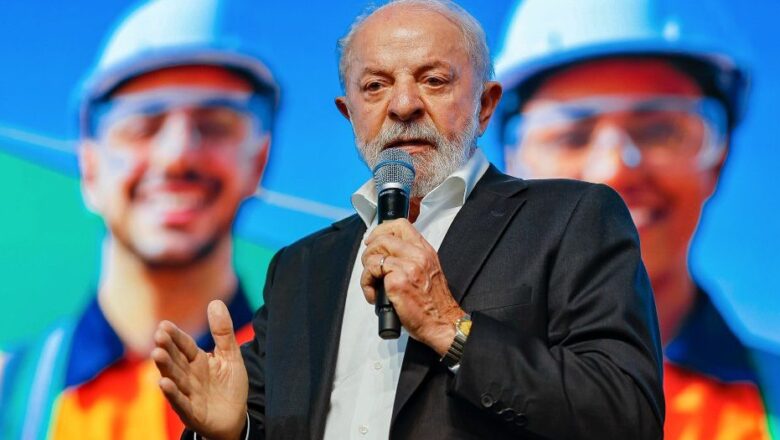 En mensaje por el Primero de Mayo, Lula anuncia programa para renegociar deudas