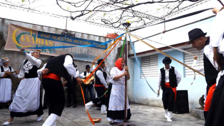 Danza Isleña Portadora de Pozas, 97 años por la preservación de las raíces y cultura de las Islas Canarias en Cuba