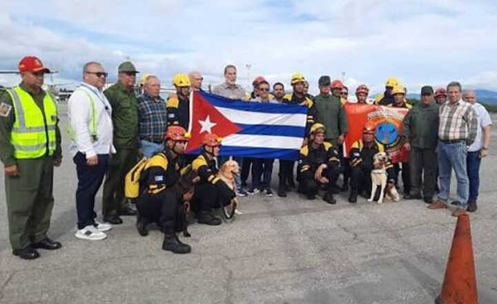 Brigada cubana de rescatistas en Venezuela