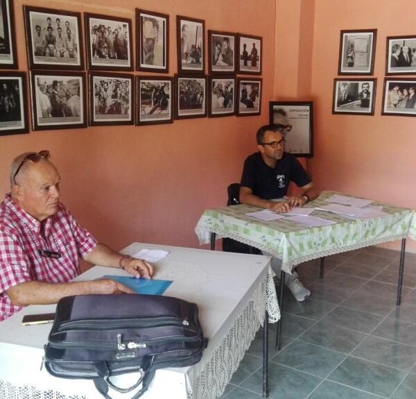 Intercambiaron profesores de Historia de Cabaiguán, con asociados de la Unión de historiadores en el territorio (+ Fotos)