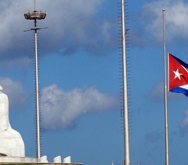Cuba decreta Duelo Oficial por fallecimiento del Emir Padre de Qatar