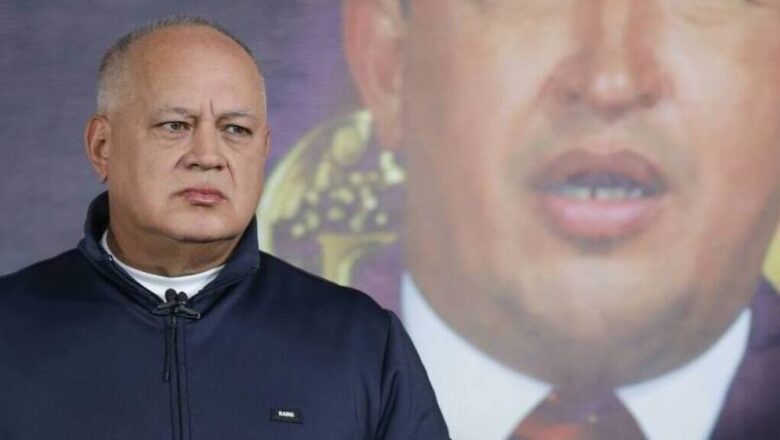 Diosdado Cabello desmonta campañas de mentiras contra Venezuela