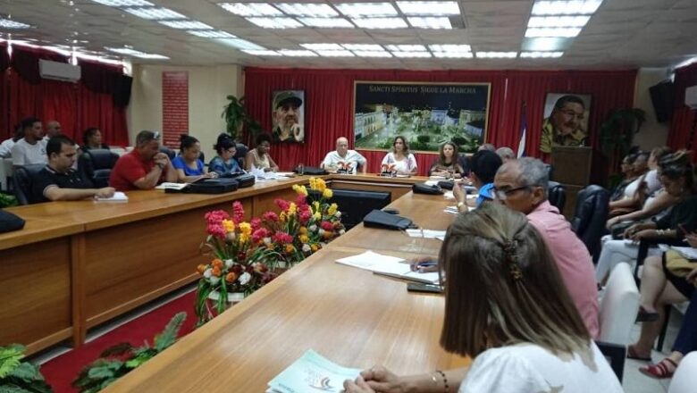 ¿Cómo se transforma el Comercio Interior en Sancti Spíritus?