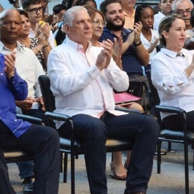 Asiste Díaz-Canel a inauguración del curso escolar en Cuba
