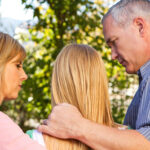 La comunicación entre padres e hijos adolescentes