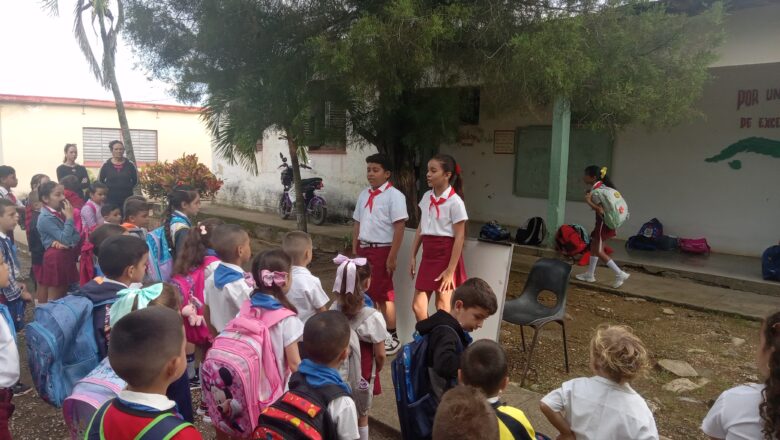 Celebraron en la escuela primaria “Pepito Tey” de Punta de Diamante el Día de la Cultura Cubana (+ Audio)